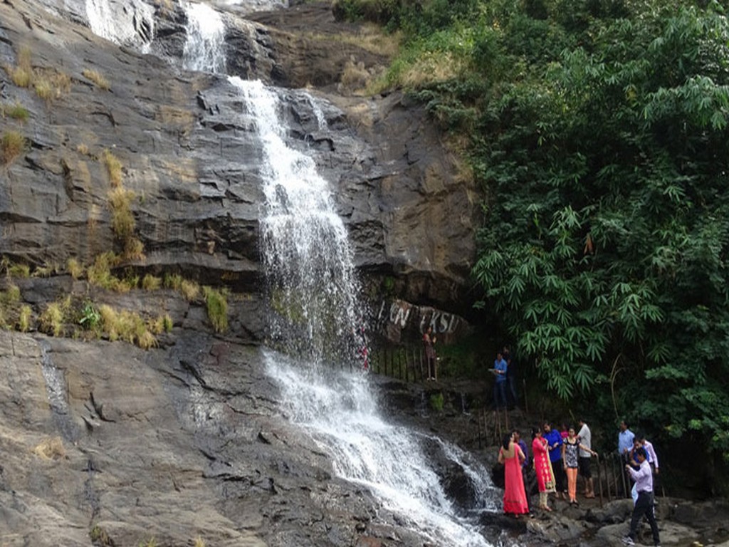 cheeyappara-waterfalls